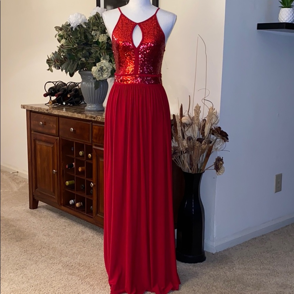 Formal dress NEW without tags
